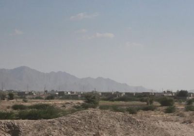 بالأسلحة المتوسطة..مليشيات الحوثي تقصف مواقع "المشتركة" في حيس