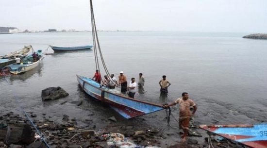 مصرع صياد غرقاً قبالة سواحل شقرة وإنقاذ 7 آخرين