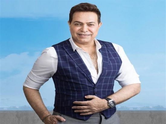 حكيم يستعد لطرح أغنية جديدة بعنوان "الموضة السنة دي"