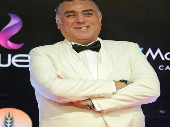 تامر حبيب يحضر لسيناريو فيلم "أنف وثلاث عيون"