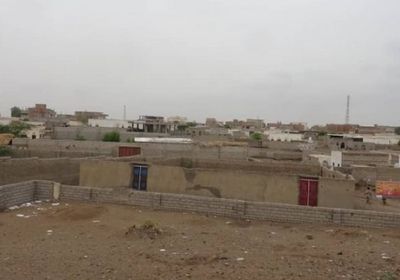 مليشيا الحوثي تقصف القوات المشتركة بالتحيتا بالمدفعية