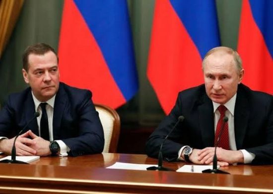 الرئيس الروسي يطالب الحكومة المستقيلة بأداء واجباتها كاملة حتى تشكيل حكومة جديدة
