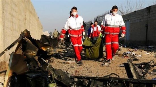 غضب شديد أثناء دفن الإيرانيين لذويهم من ضحايا الطائرة الأوكرانية