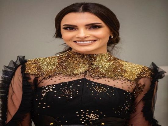 كارمن سليمان تتألق بالأسود في جلسة تصوير جديدة (صور)