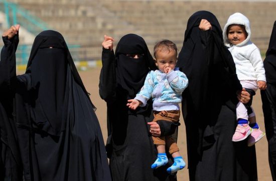 جرائم الحوثيين ضد النساء.. قصفٌ يستهدف الإنسانية