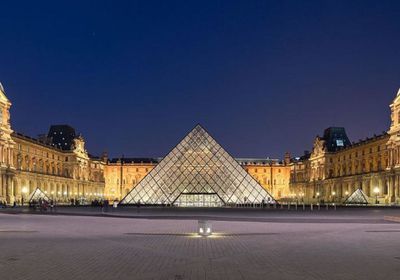 للمرة الأولى منذ بدء الاحتجاجات الفرنسية.. متظاهرون يغلقون متحف اللوفر