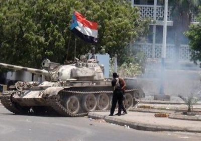 بدبابة واحدة.. اليافعي: هكذا هزم الانتقالي كل جيوش الإصلاح في عدن