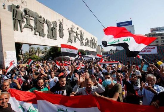 محتجو العراق يتعهدون بالصمود أمام تهديدات قادة الحشد الشعبي