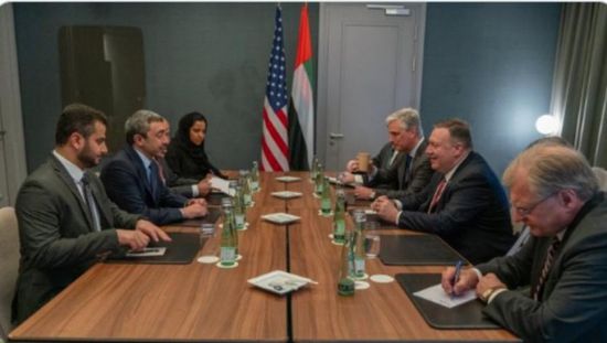 وزير الخارجية الأمريكي يلتقي بنظيره الإماراتي على هامش مؤتمر برلين 