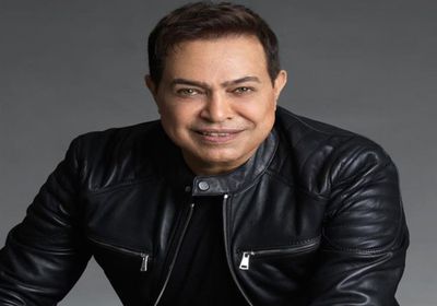 حكيم يطرح ألبومه الجديد كاملًا في عيد الحب