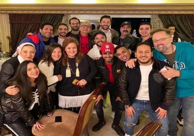 كريم عفيفي ينشر صورة جديدة من عيد ميلاد أحمد السبكي