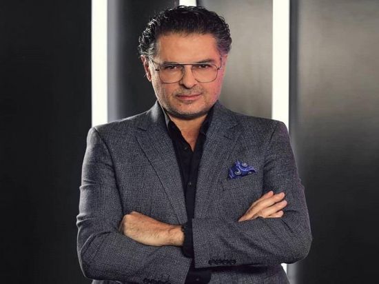 راغب علامة منتقدًا الأحوال السياسية في لبنان :"بيروت تحترق"