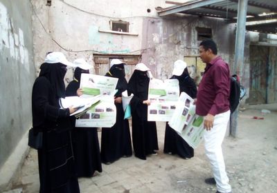 الحوطة تكافح حمى الضنك بالرش الضبابي والتوعية