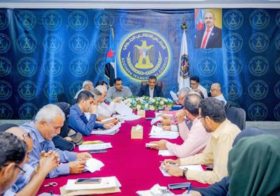 أمين الانتقالي: مماطلة الشرعية في سحب قواتها خطر على اتفاق الرياض