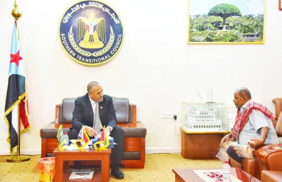 الرئيس الزُبيدي: تضحيات الشهيد وضاح مصدر فخر لشعب الجنوب