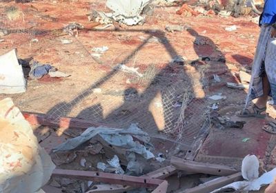 أنباء عن إصابات.. استهداف مدرسة للقوات الخاصة بمأرب