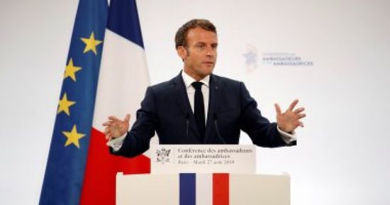 ماكرون عن مناقشته تطبيق الضريبة الرقمية مع ترامب: رائعة