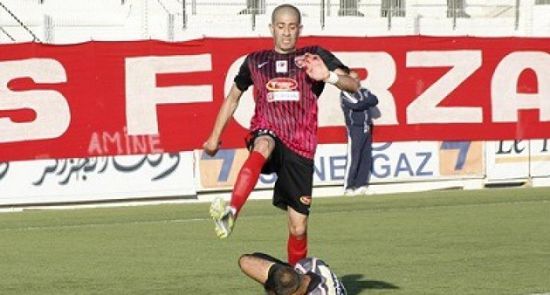 إيقاف محمد مفتاح لاعب اتحاد الجزائر ثلاث مباريات