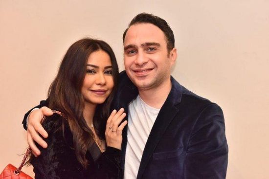 حسام حبيب يعلن عن عودة شيرين مرة أخرى للسوشيال ميديا