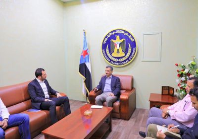 مسؤول أممي يبدي قلقه من مماطلة الشرعية تنفيذ اتفاق الرياض