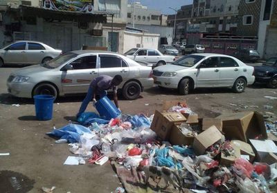 أهالي المنصورة يشكون النفايات الطبية لمستشفى 22 مايو 