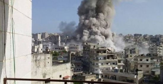 مقتل 12 سوريا بينهم أطفال بغارات روسية في حلب وإدلب