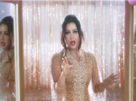 بالفيديو.. لطيفة تطرح كليب "أخبروني"