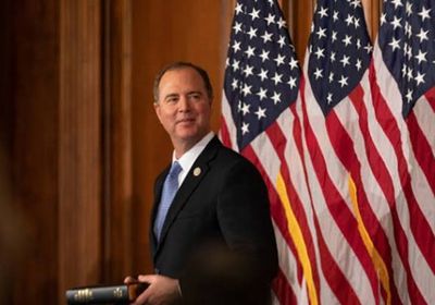 رئيس هيئة الإدعاء الأمريكي: ترامب ارتكب أفعال تستدعي محاكمته وعزله