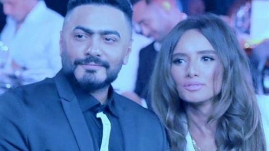 بالفيديو.. زينة بصحبة تامر حسني في كواليس "الفلوس"