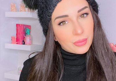 أسما شريف منير تشوق جمهورها لمشروع فني جديد (فيديو)