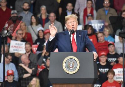 الديمقراطيون يهاجمون ترامب.. والأخير يرد