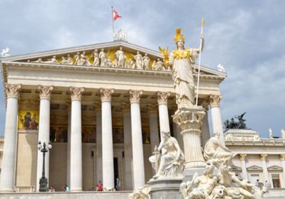 السفير النمساوي يعرب عن تعازي بلاده لأهالي ضحايا الهجوم الحوثي بمأرب