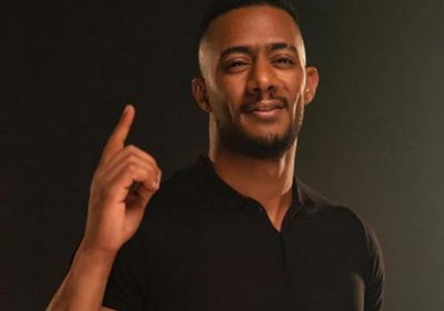 برقصة تحت الماء.. محمد رمضان يشوق جمهوره لأغنيته الجديدة "تسونامي"