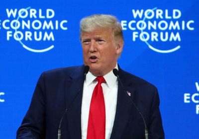 أمريكا تحظر دخول الإيرانيين إلى البلاد بتأشيرات التجارة والاستثمار