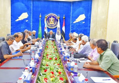 "انتقالي عدن" يستعرض نشاط لجانه ويوجه بالتعاون مع السلطات المحلية