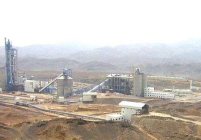 قلق في ردفان من مصنع فحم أسمنت الوطنية