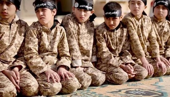تونس تتسلم من ليبيا 6 أطفال من أبناء مقاتلي تنظيم داعش