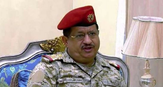 "أعيدوا لصنعاء عروبتها".. التليدي يصفع وزير الدفاع اليمني