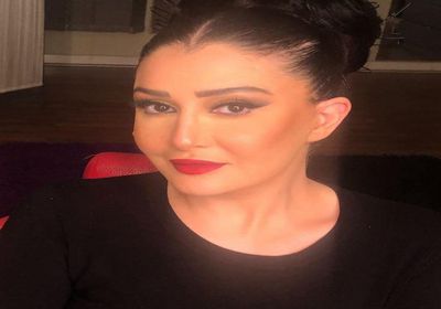 غادة عبد الرازق تحتفل بعيد ميلاد حفيدتها