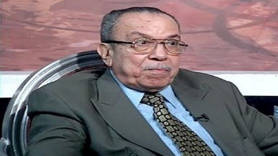 وفاة صاحب مقولة "إذاعة القرآن الكريم من القاهرة"