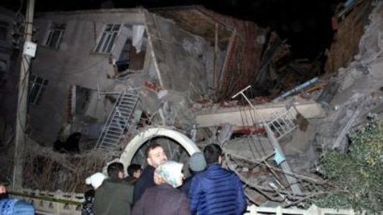 18 شخصًا.. حصيلة قتلى زلزال "ألازيغ" بشرق تركيا  