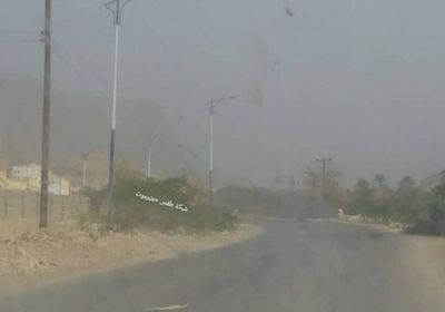 الأمطار تضرب وادي عمد بحضرموت