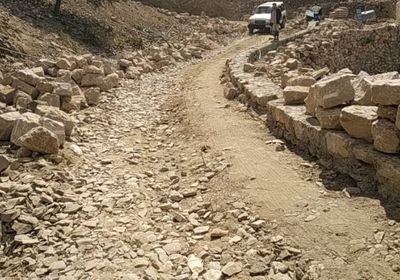 تنفيذ مشروعات لطرق جديدة بمناطق حيد ردفان قريباً 