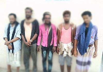 من 5 متهمين.. ضبط عصابة في الفيوش بلحج