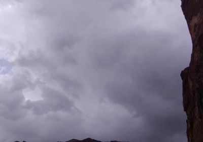 هطول أمطار في المكلا والشحر