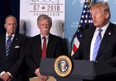 صحيفة: ترامب أبلغ بولتون بأنه يريد مواصلة تجميد المساعدات الأمنية لأوكرانيا