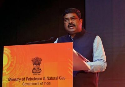 وزير هندي: نحتاج إعادة النظر في عقود الغاز طويلة الأجل مع قطر
