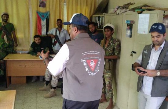 بدعم اليونيسيف.. محاضرة توعوية عن مخاطر الألغام في أمن الحوطة بلحج