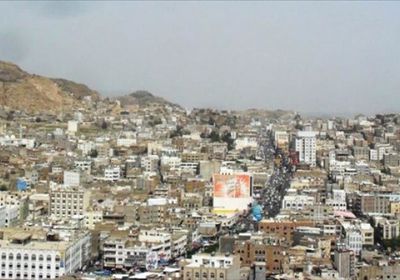 تربح إخواني من معاناة أسر شهداء تعز