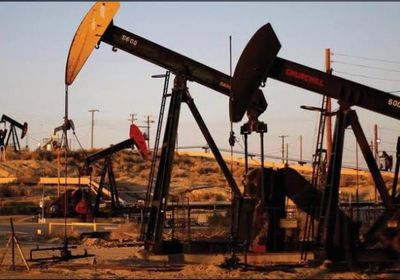  استقرار أسعار النفط بعد تراجع دام لأيام بسبب فيروس كورونا